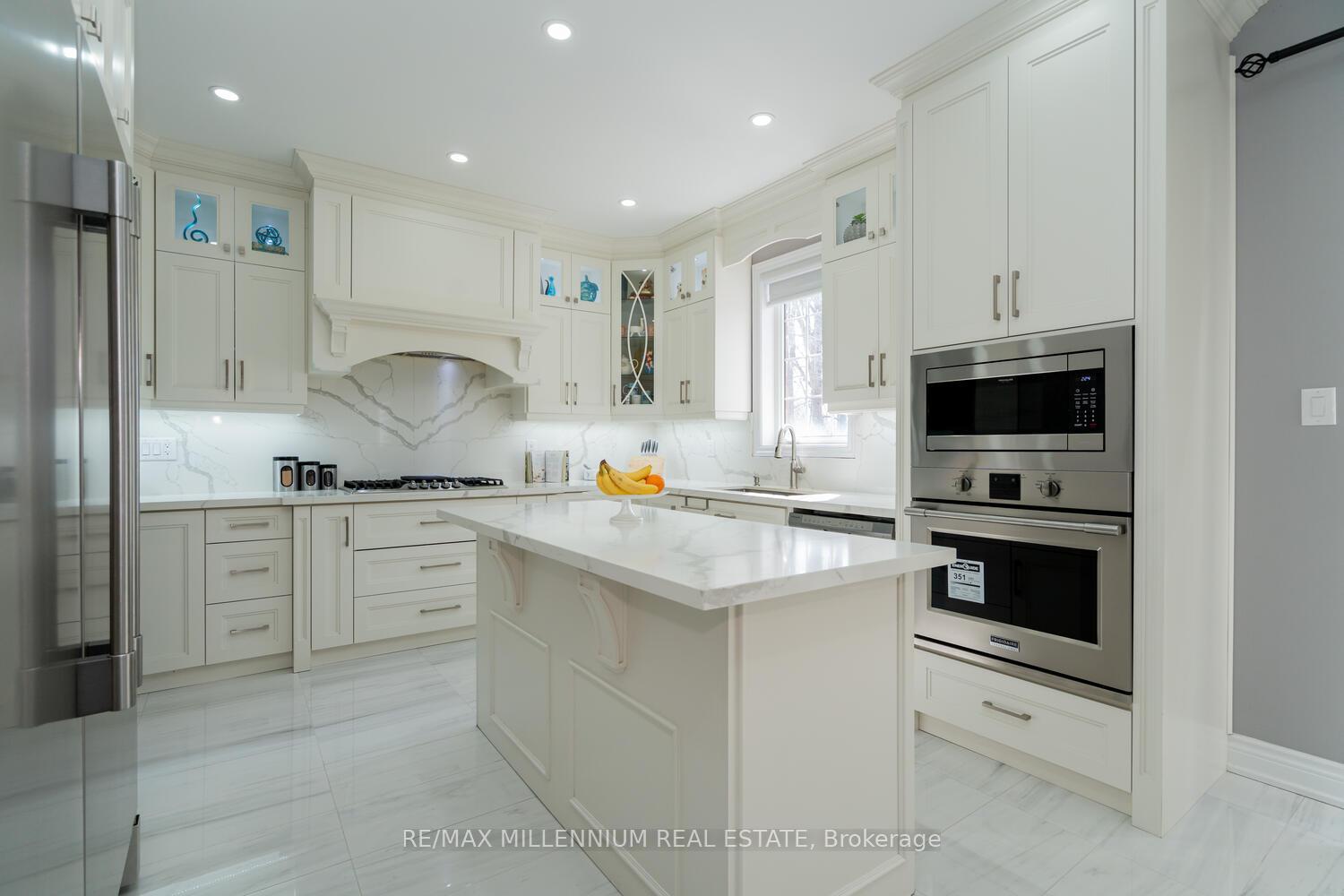 Photo 15 of 62 Dunvegan Crescent, Brampton, Fletcher's Meadow — HOMEH