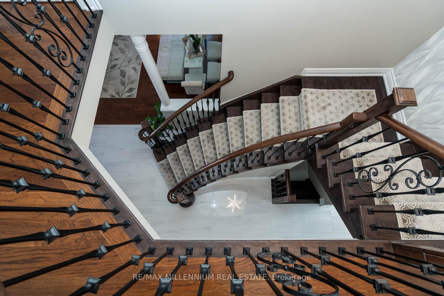 Photo 24 of 62 Dunvegan Crescent, Brampton, Fletcher's Meadow — HOMEH