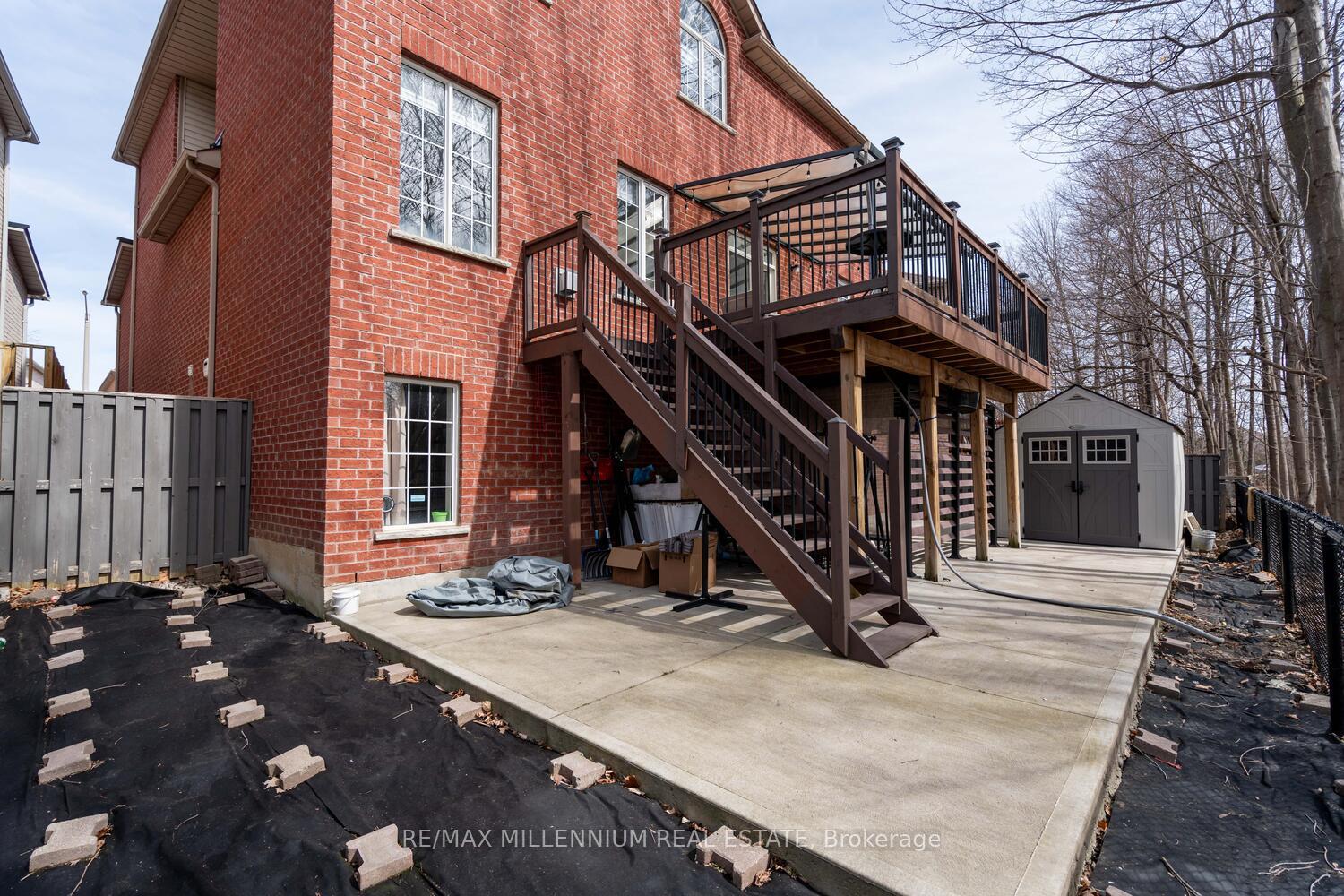 Photo 49 of 62 Dunvegan Crescent, Brampton, Fletcher's Meadow — HOMEH