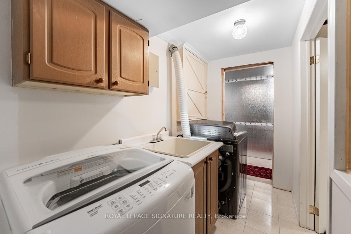 Photo 17 of 7 Casper Crescent, Brampton, Fletcher's Creek South — HOMEH