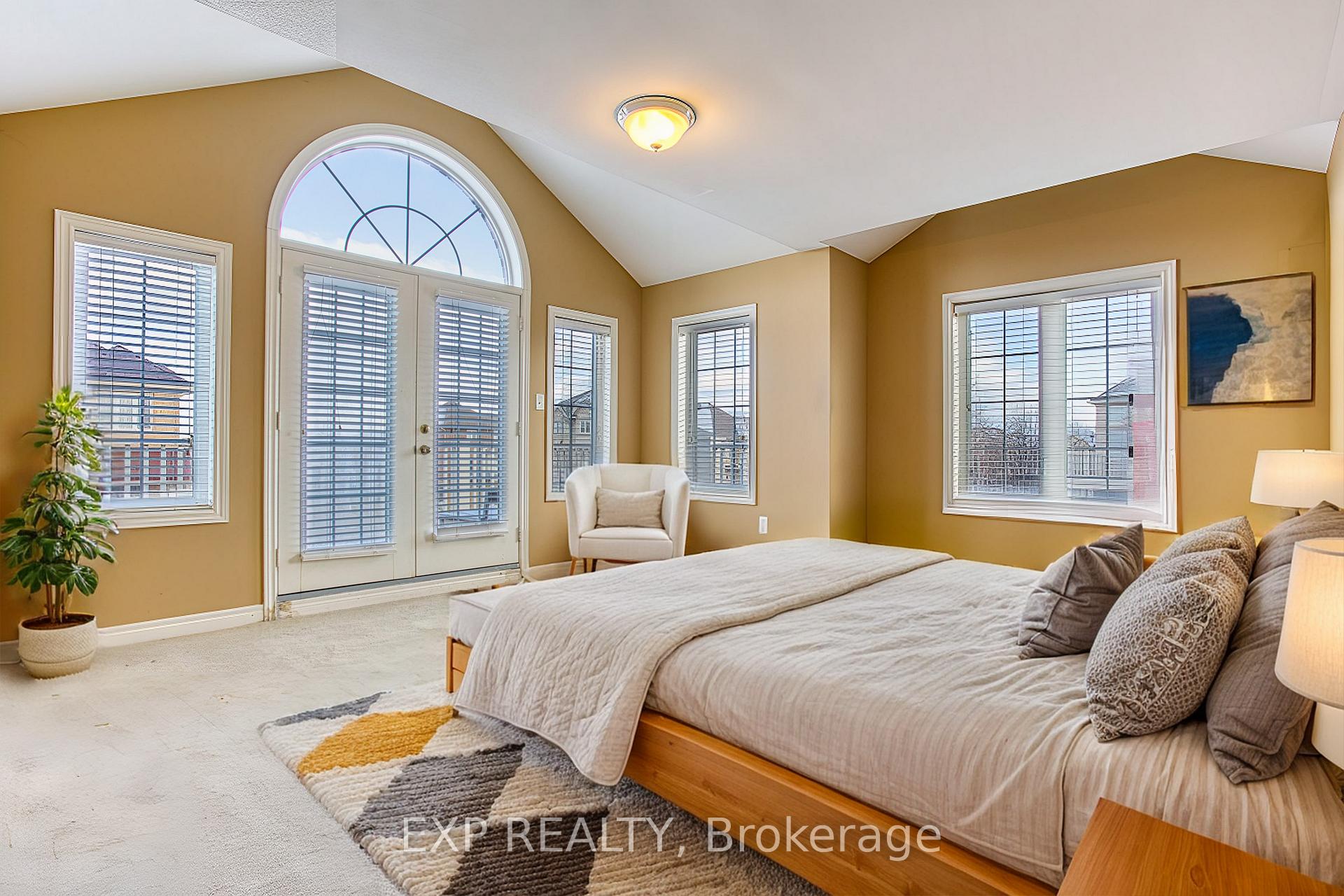 Photo 18 of 3 Springstead Avenue, Hamilton, Winona Park — HOMEH