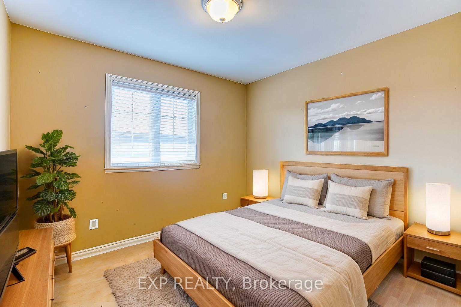 Photo 26 of 3 Springstead Avenue, Hamilton, Winona Park — HOMEH