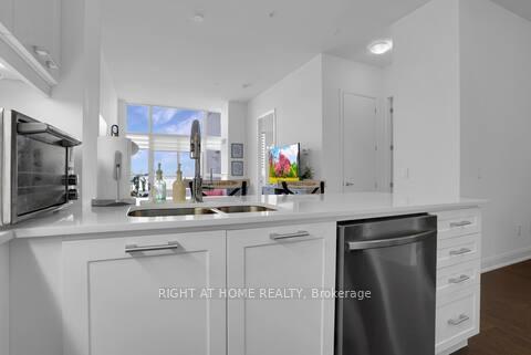 Photo 8 of Unit 719, 2480 Prince Michael Drive, Oakville, Joshua Creek — HOMEH