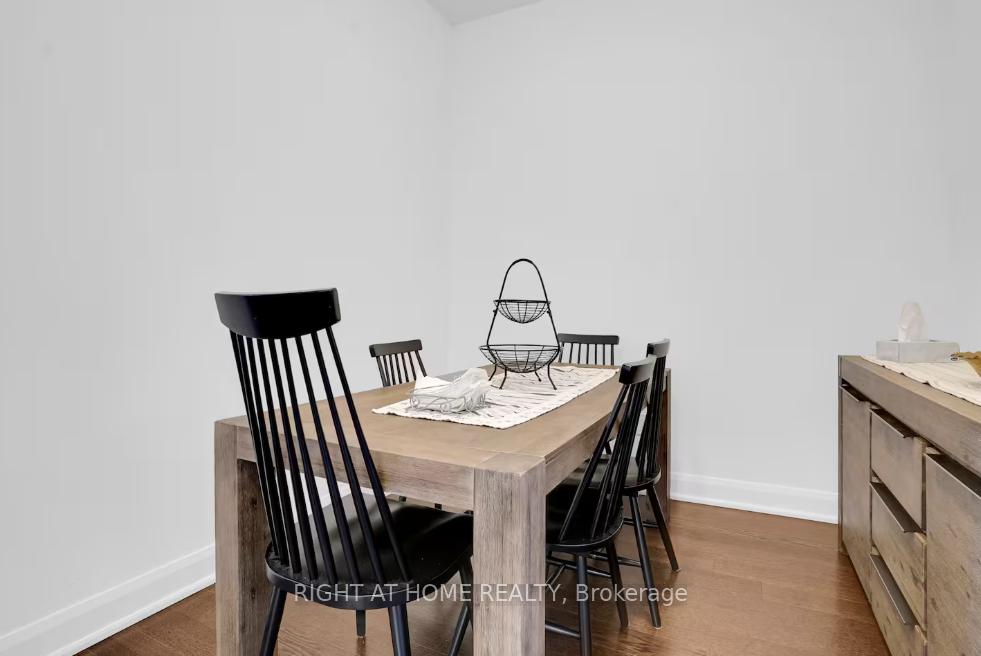 Photo 10 of Unit 719, 2480 Prince Michael Drive, Oakville, Joshua Creek — HOMEH