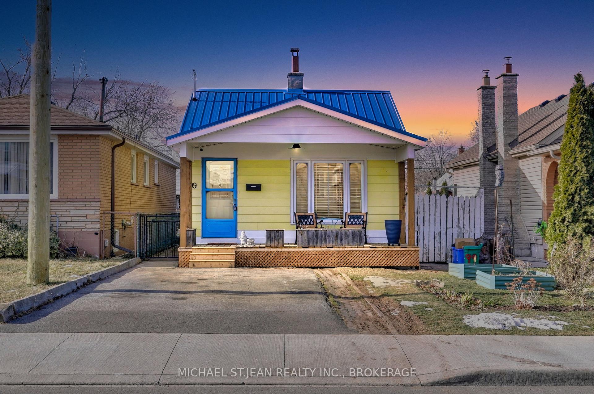 Photo 1 of 99 Beland Avenue N, Hamilton, McQuesten — HOMEH