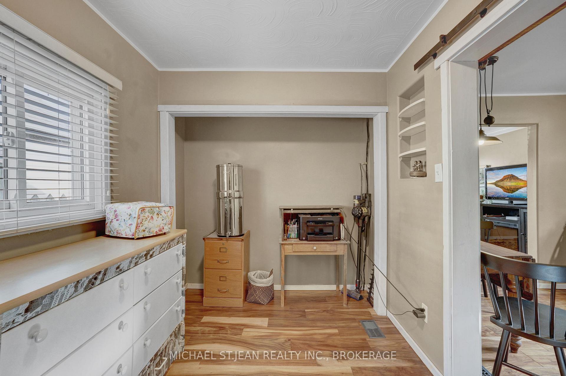 Photo 17 of 99 Beland Avenue N, Hamilton, McQuesten — HOMEH