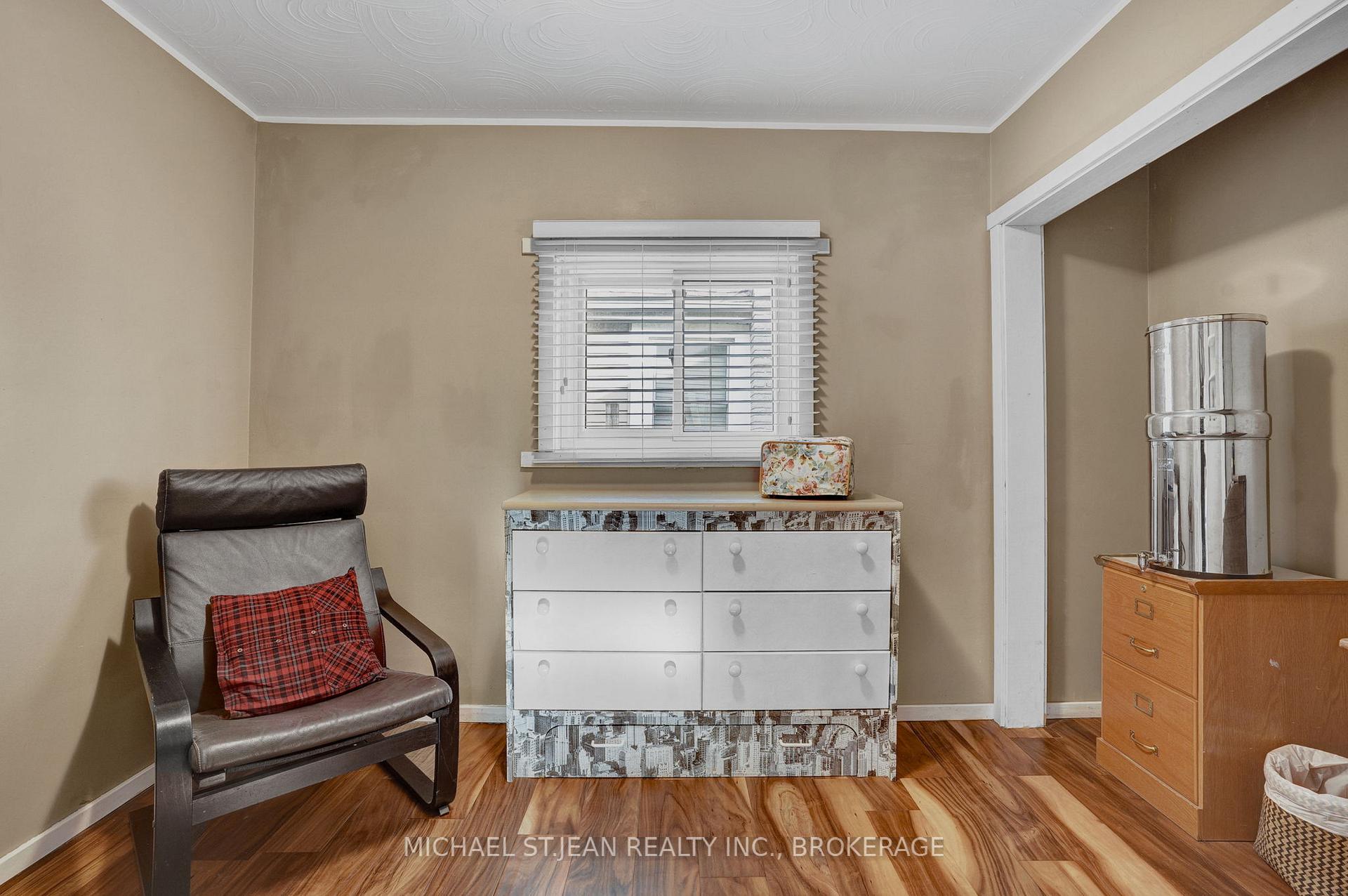 Photo 19 of 99 Beland Avenue N, Hamilton, McQuesten — HOMEH