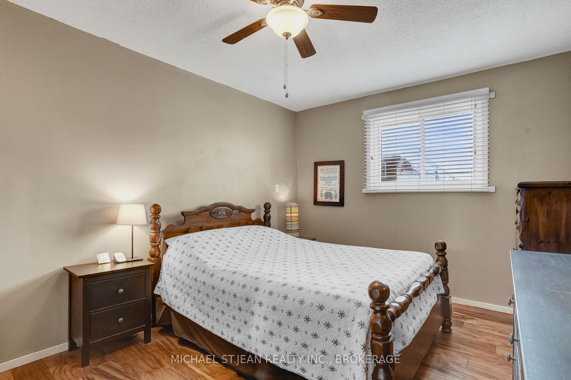 Photo 24 of 99 Beland Avenue N, Hamilton, McQuesten — HOMEH