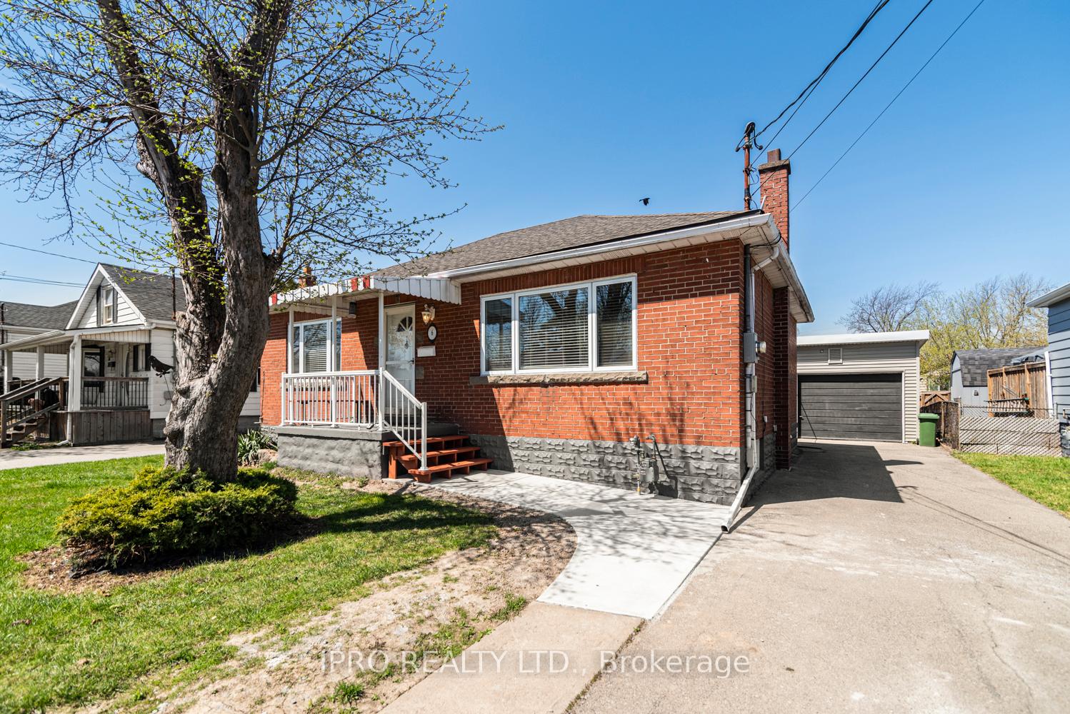 Photo 3 of 6 West 1st Street, Hamilton, Bonnington — HOMEH