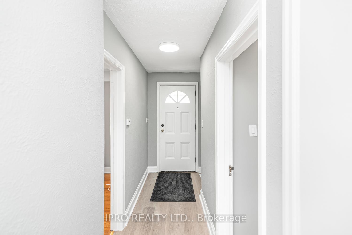 Photo 5 of 6 West 1st Street, Hamilton, Bonnington — HOMEH