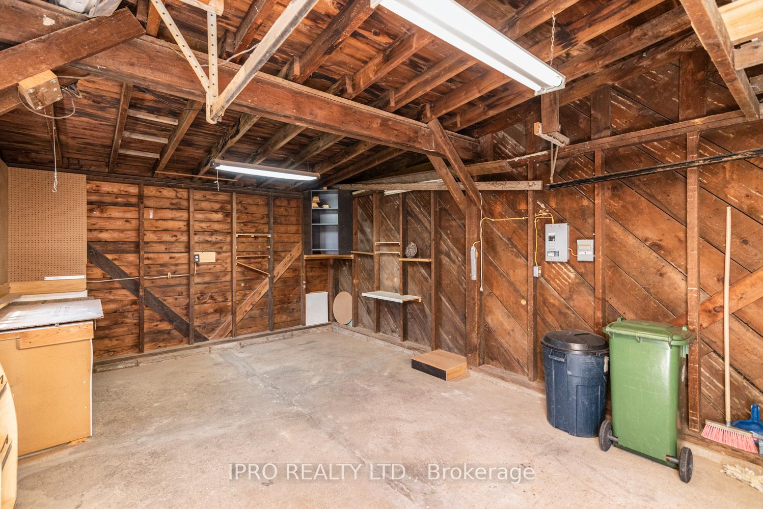 Photo 23 of 6 West 1st Street, Hamilton, Bonnington — HOMEH