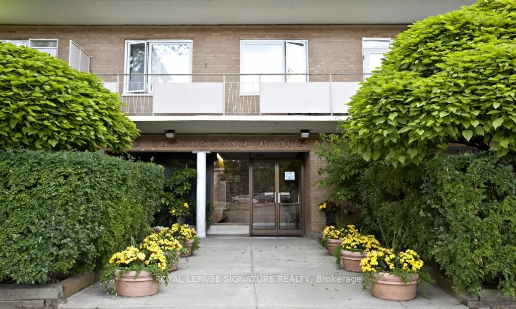 Photo 12 of Unit 409, 2 Grandstand Place, Toronto, Thorncliffe Park — HOMEH