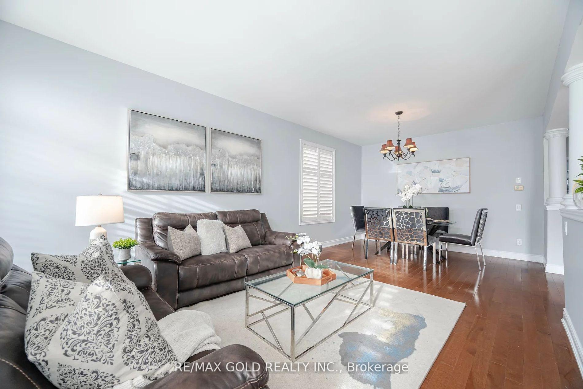 Photo 9 of 21 Eaglesprings Crescent, Brampton, Bram East — HOMEH