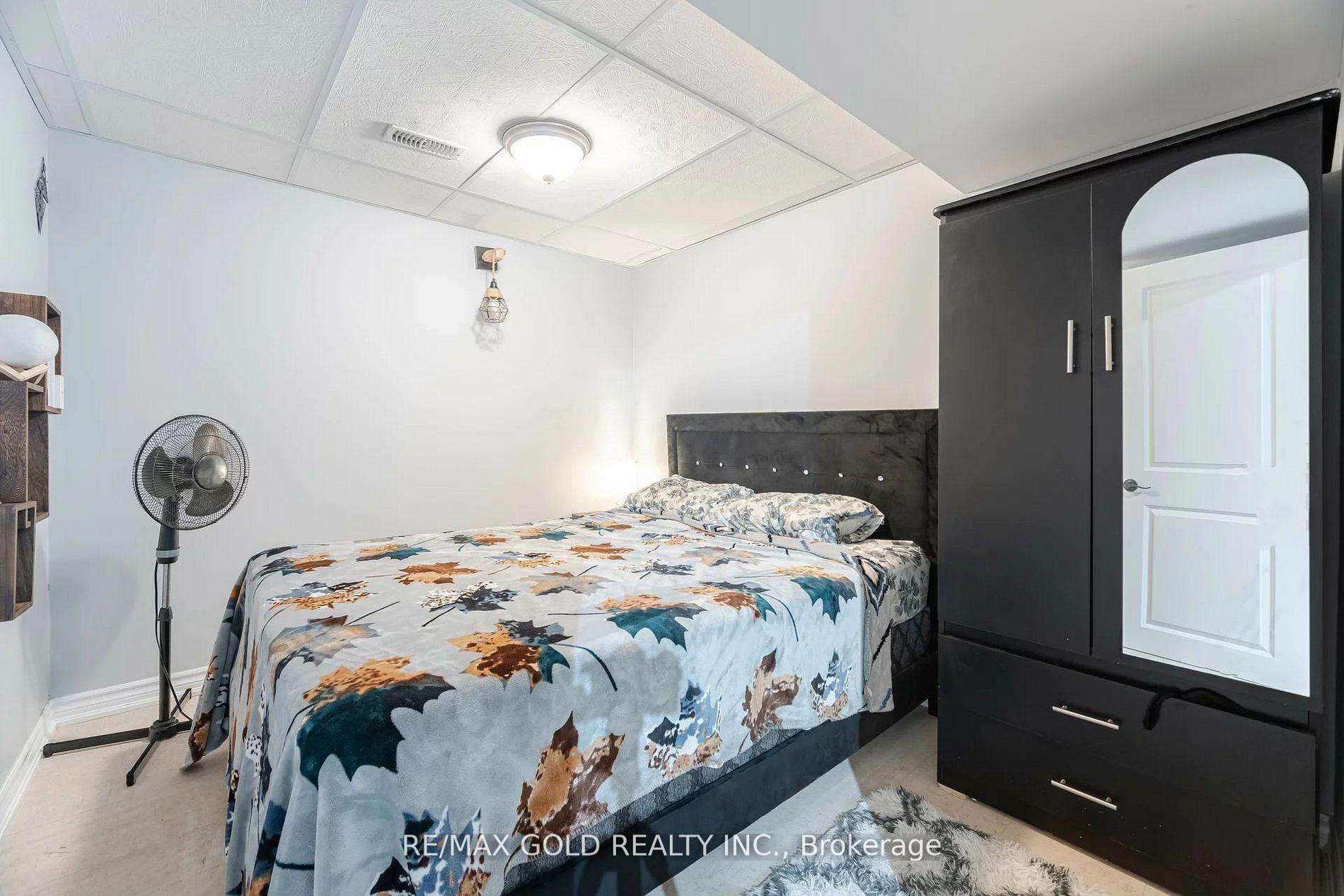 Photo 20 of 21 Eaglesprings Crescent, Brampton, Bram East — HOMEH