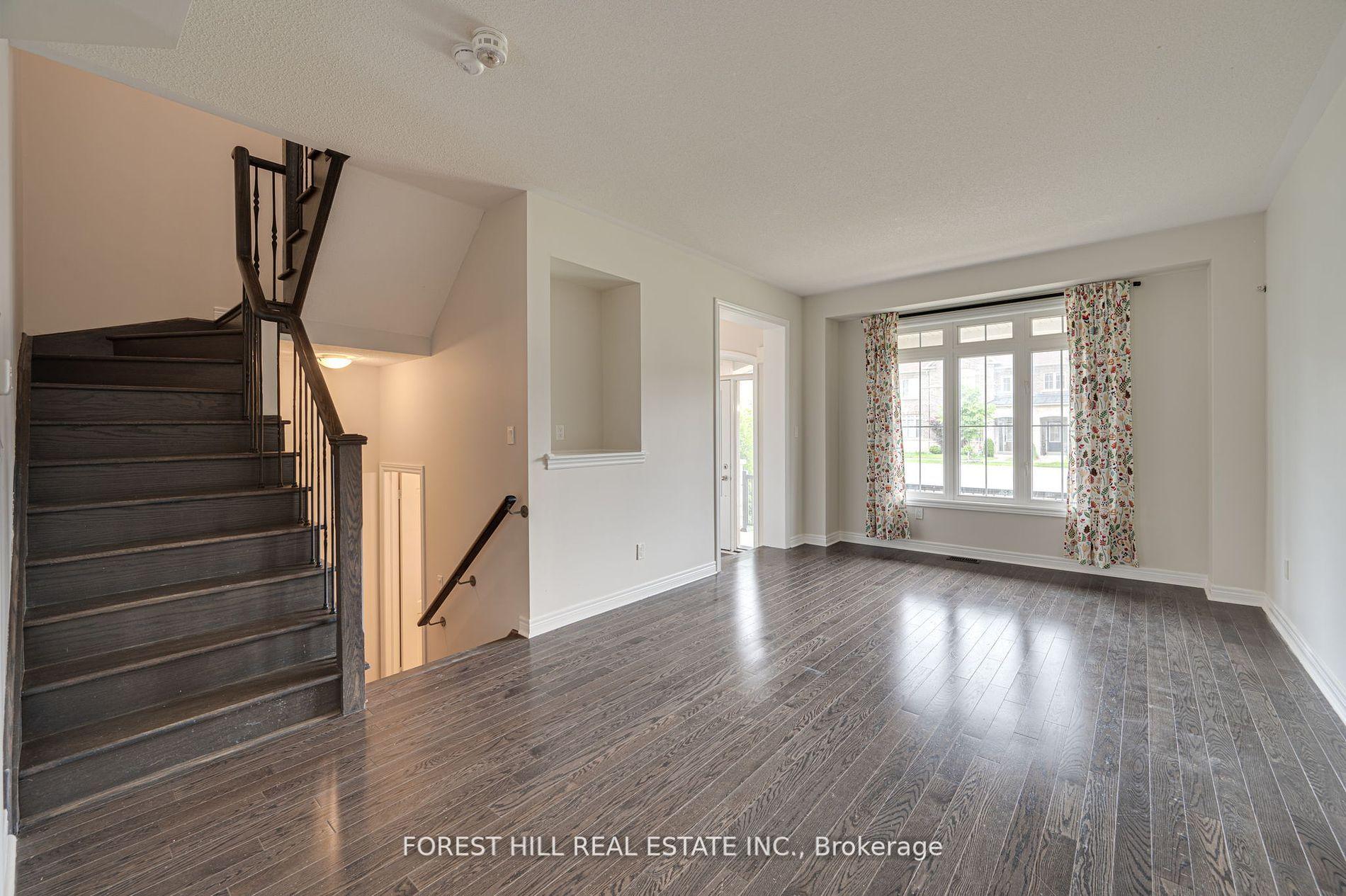 Photo 6 of 240 Inspire Boulevard, Brampton, Sandringham-Wellington North — HOMEH
