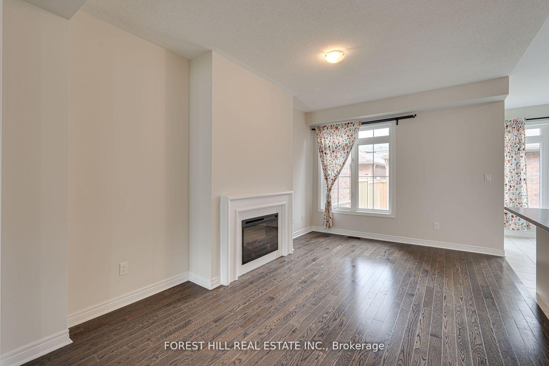 Photo 10 of 240 Inspire Boulevard, Brampton, Sandringham-Wellington North — HOMEH