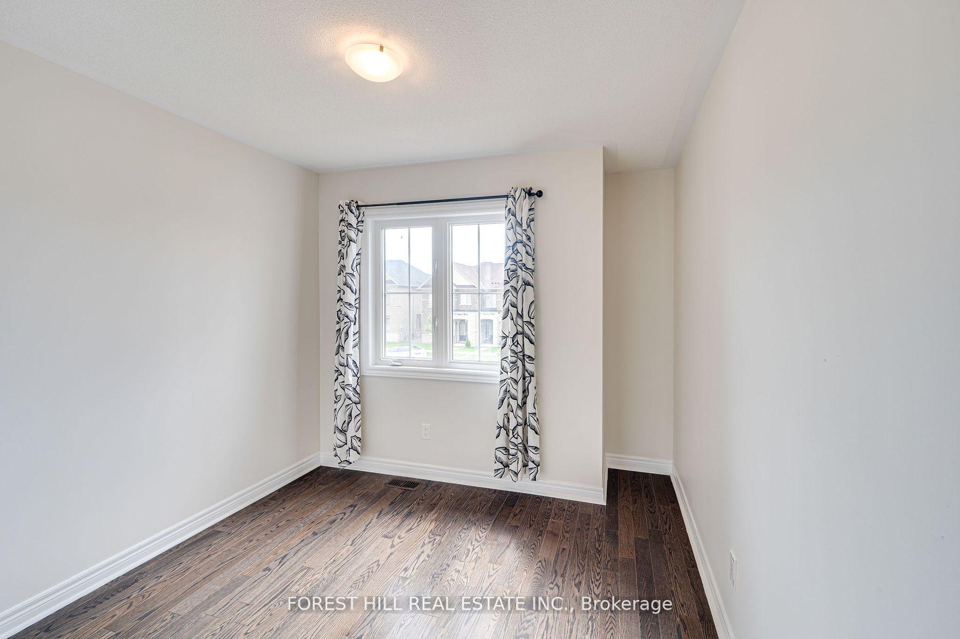 Photo 18 of 240 Inspire Boulevard, Brampton, Sandringham-Wellington North — HOMEH