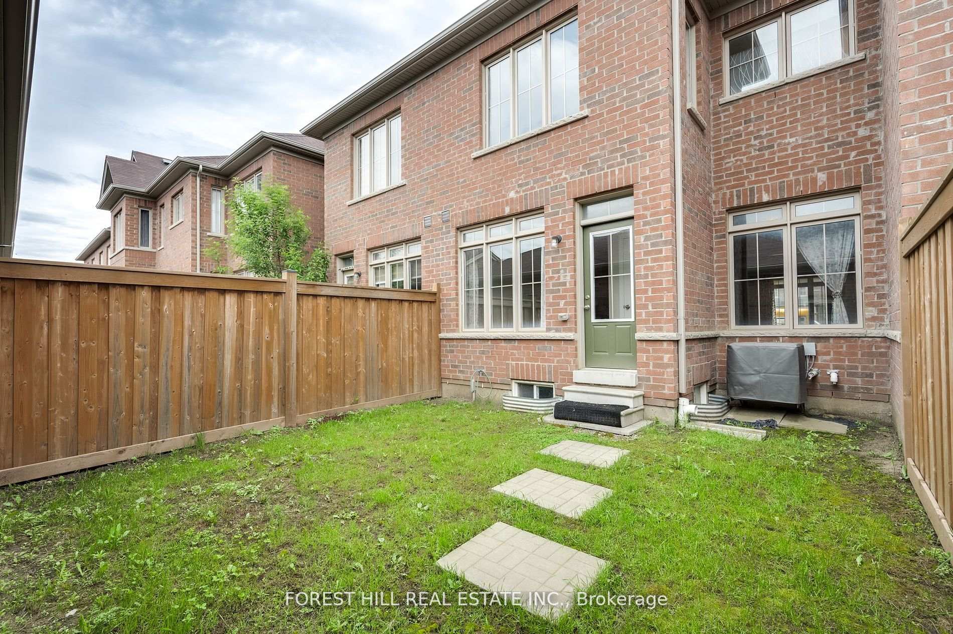 Photo 32 of 240 Inspire Boulevard, Brampton, Sandringham-Wellington North — HOMEH