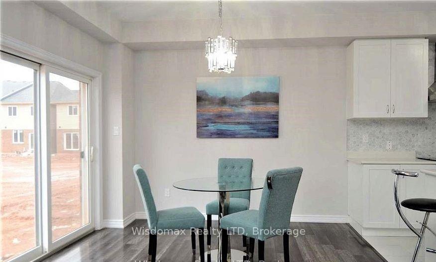 Photo 3 of 14 Pinot Crescent, Hamilton, Fruitland — HOMEH