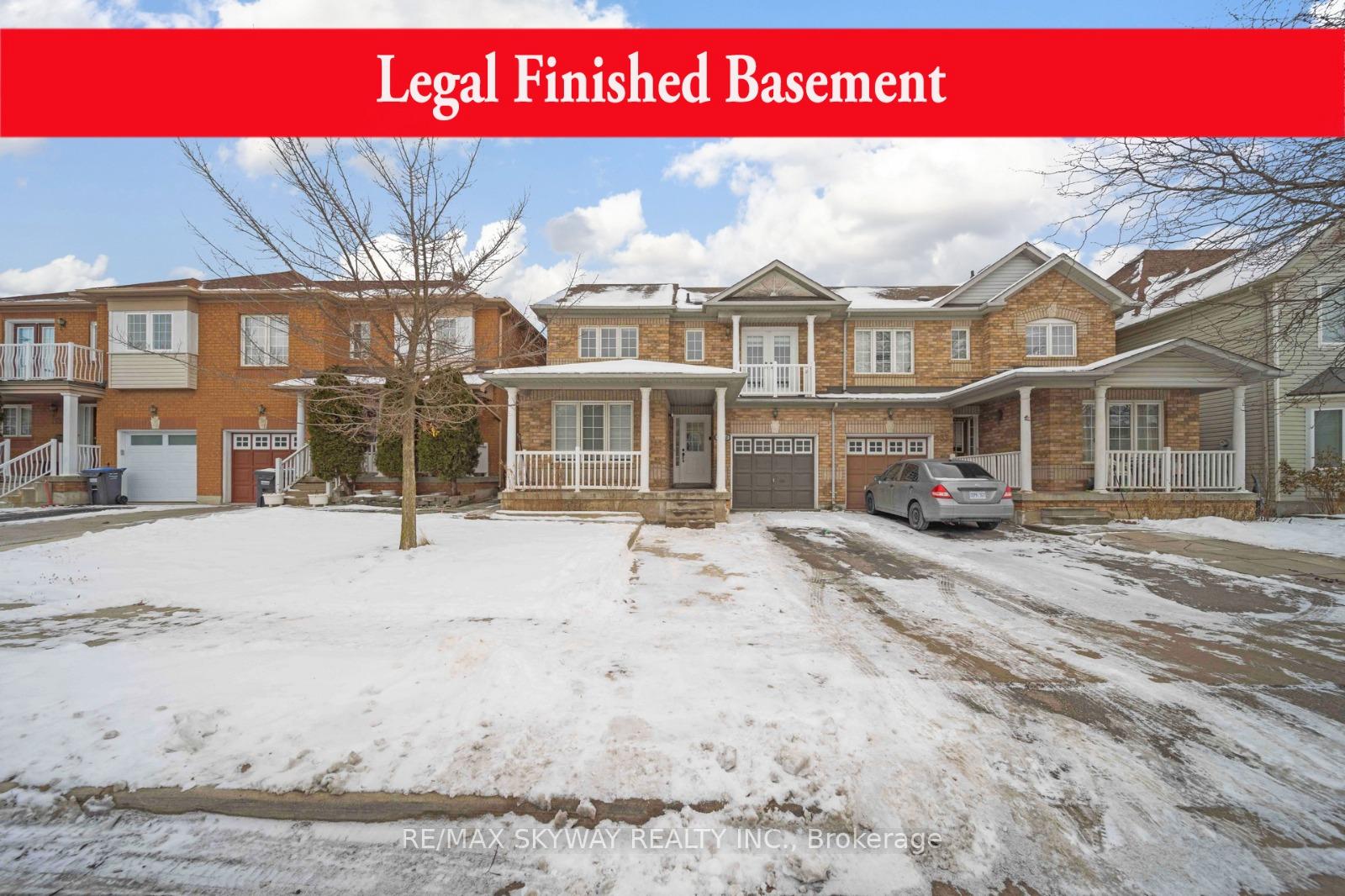Photo 1 of 137 Seaside Circle, Brampton, Sandringham-Wellington — HOMEH
