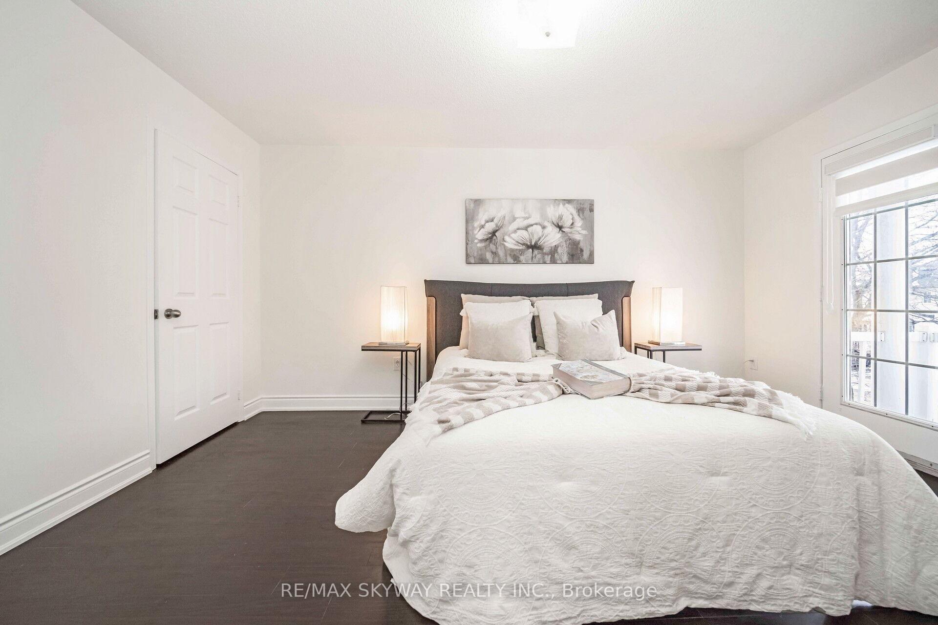 Photo 24 of 137 Seaside Circle, Brampton, Sandringham-Wellington — HOMEH