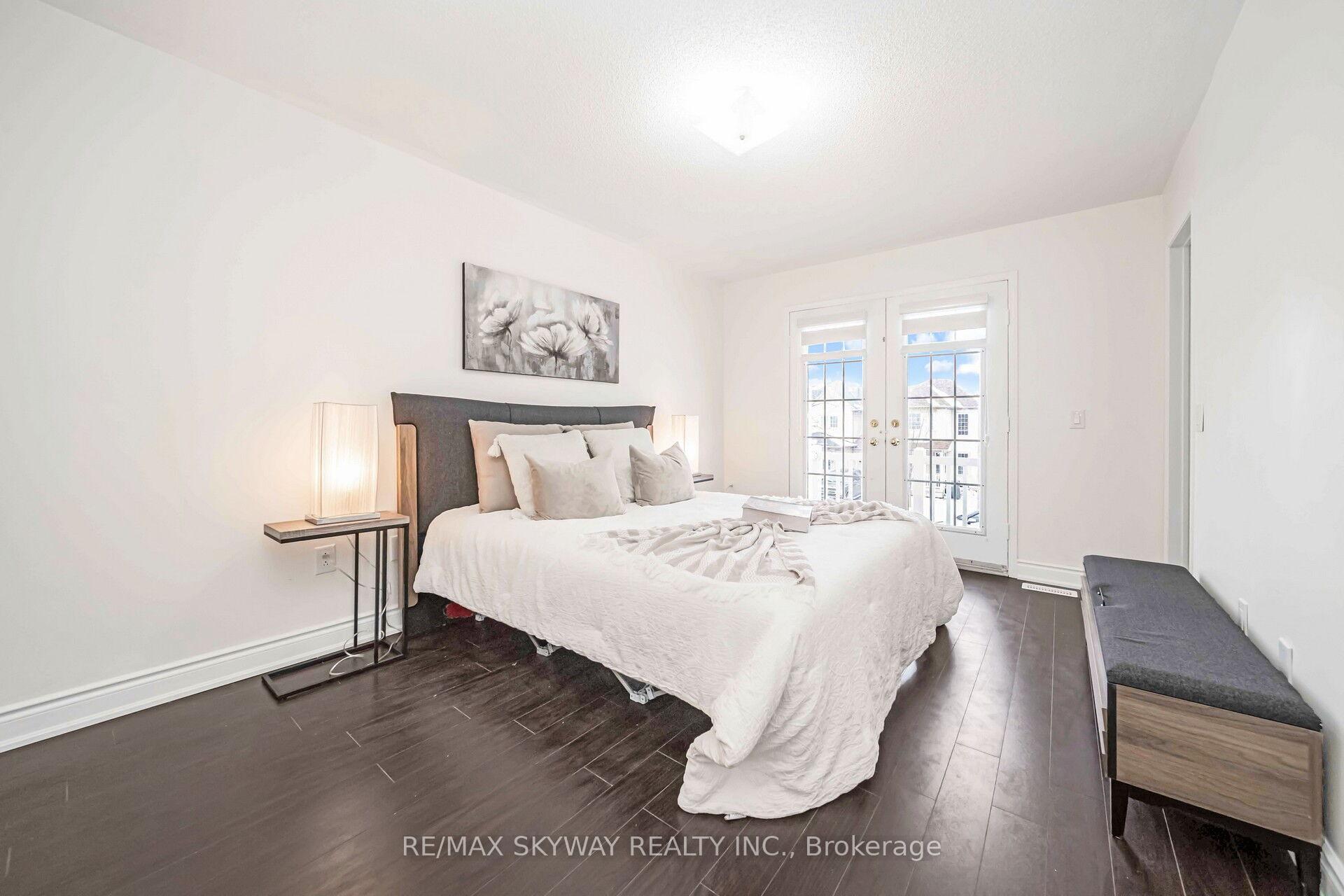 Photo 25 of 137 Seaside Circle, Brampton, Sandringham-Wellington — HOMEH