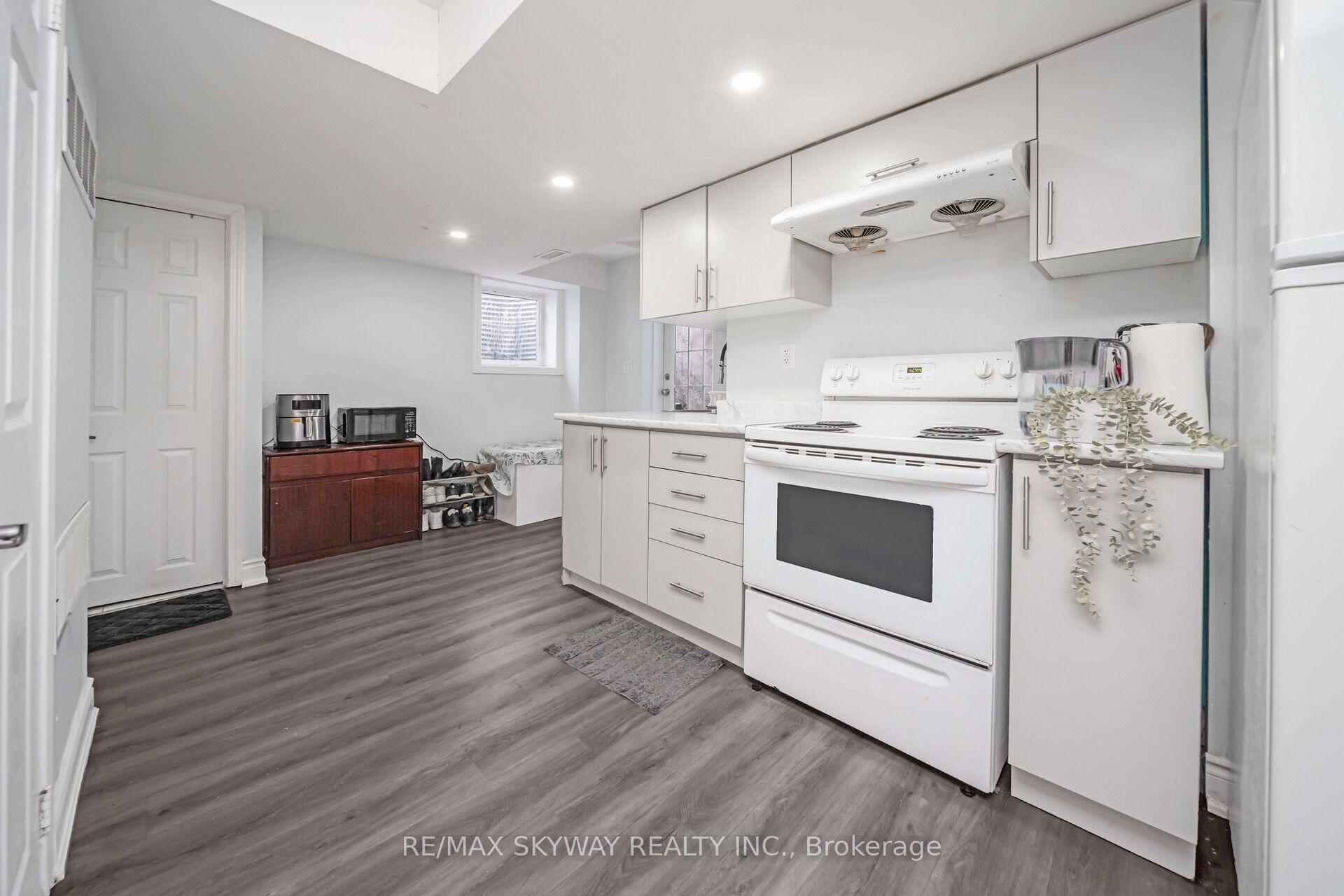 Photo 31 of 137 Seaside Circle, Brampton, Sandringham-Wellington — HOMEH