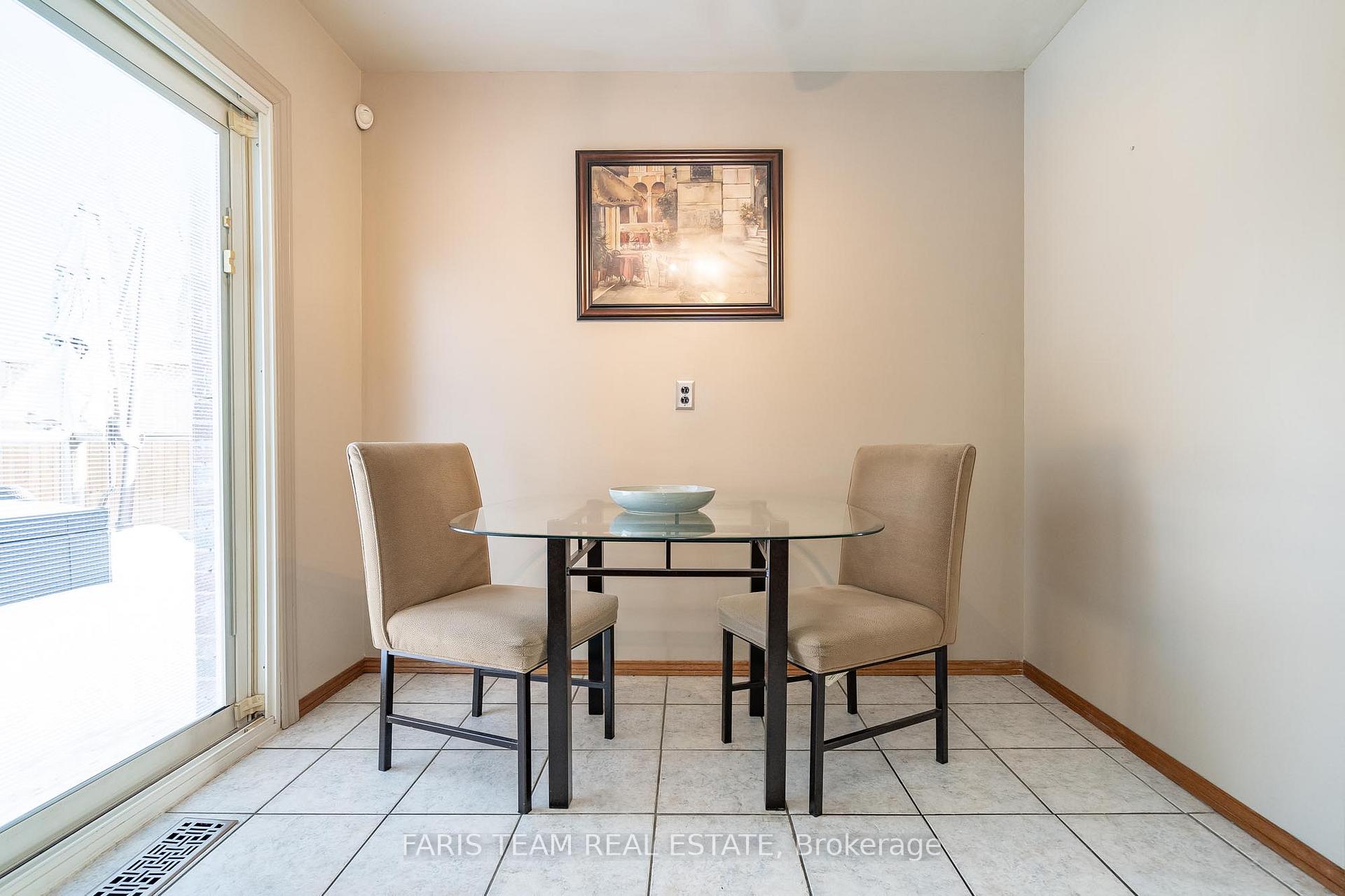 Photo 5 of 274 Bartley Bull Parkway, Brampton, Brampton East — HOMEH