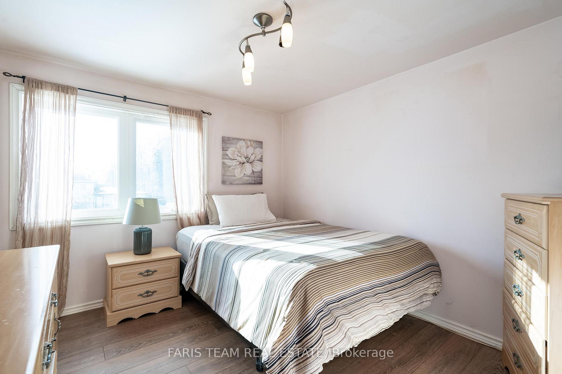 Photo 10 of 274 Bartley Bull Parkway, Brampton, Brampton East — HOMEH