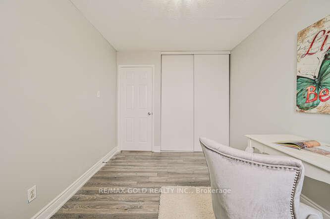 Photo 29 of 12 Rusthall Way, Brampton, Madoc — HOMEH