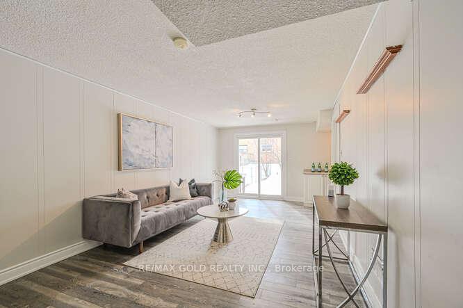 Photo 36 of 12 Rusthall Way, Brampton, Madoc — HOMEH