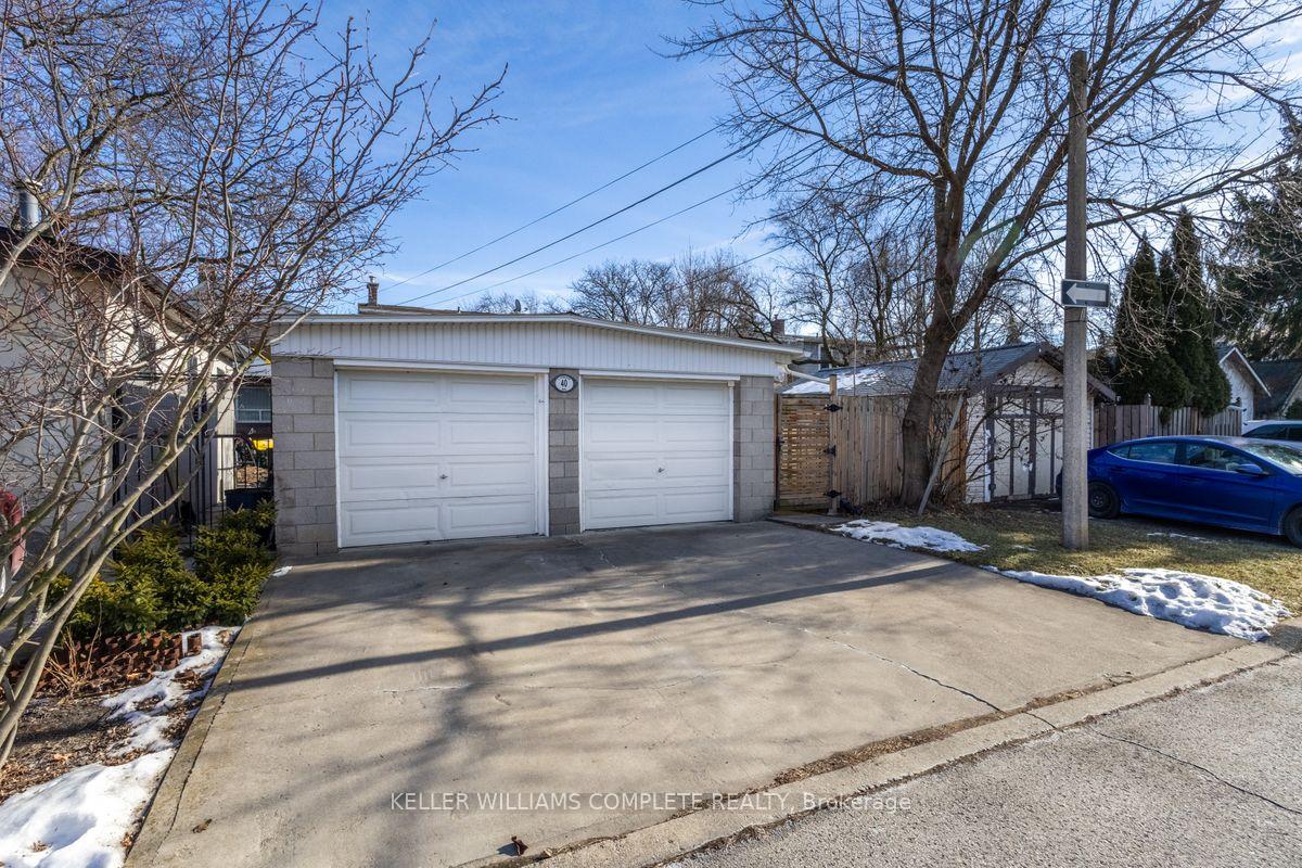 Photo 29 of 40 Linwood Avenue, Hamilton, Kirkendall — HOMEH