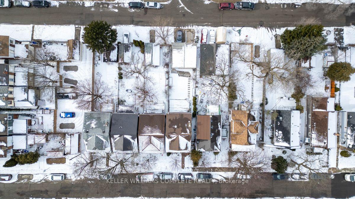 Photo 31 of 40 Linwood Avenue, Hamilton, Kirkendall — HOMEH