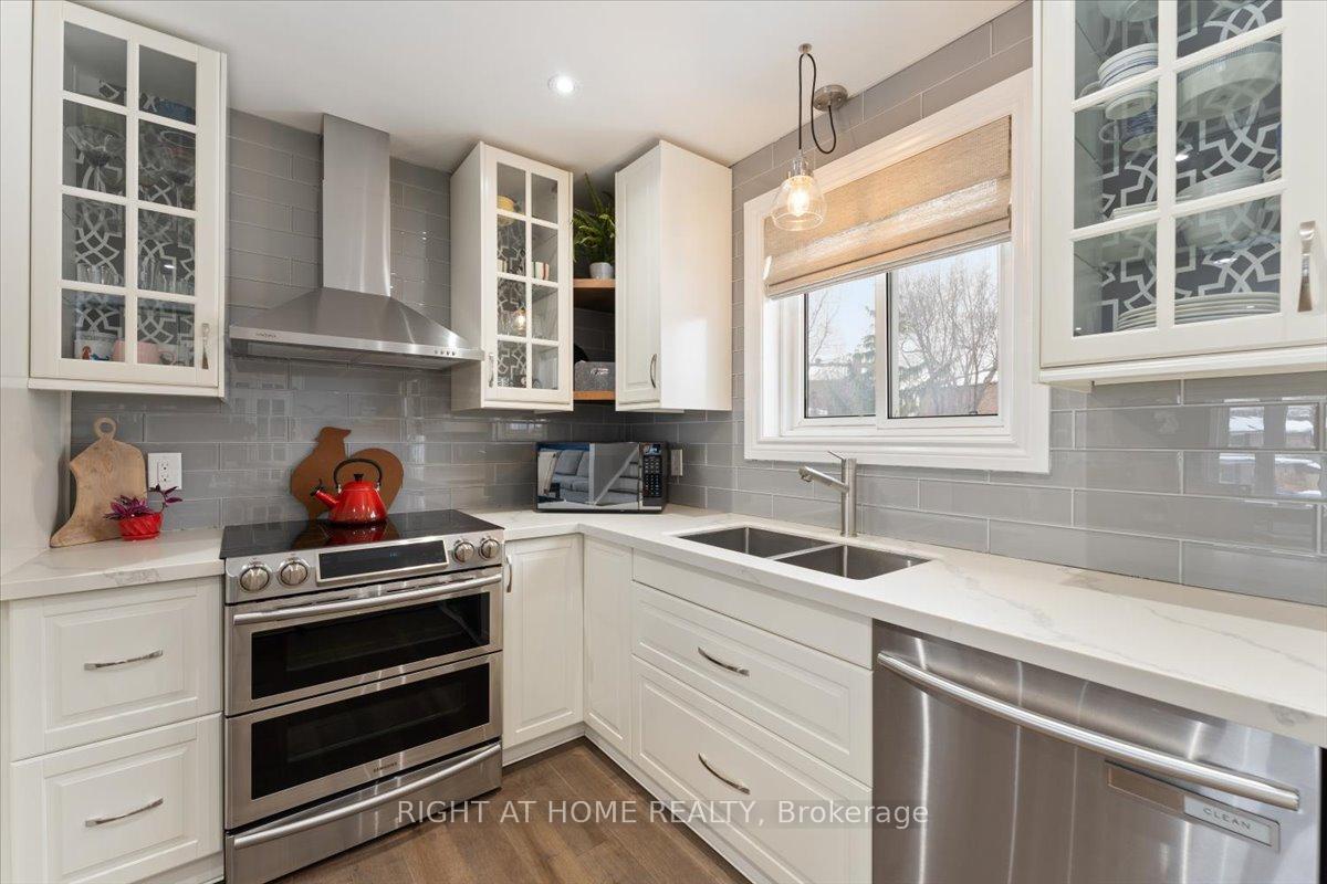 Photo 11 of 14 Grovetree Place, Brampton, Northgate — HOMEH