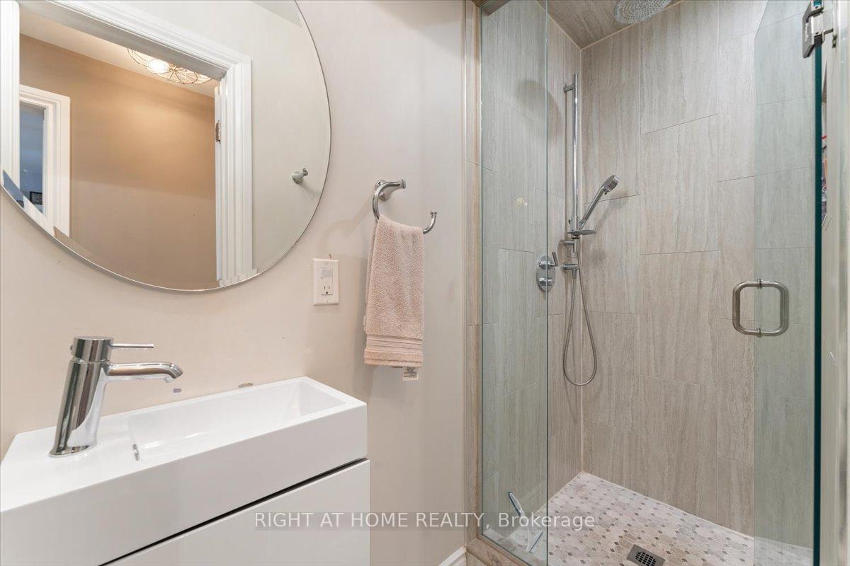 Photo 30 of 14 Grovetree Place, Brampton, Northgate — HOMEH
