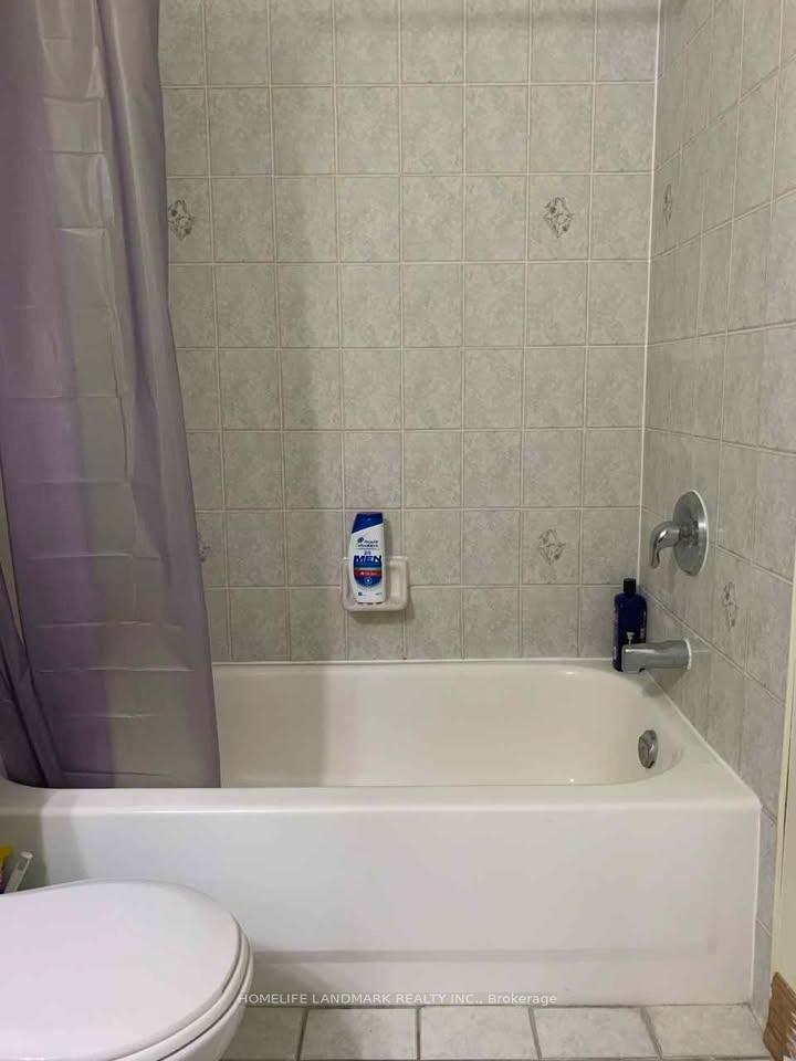 Photo 16 of 274 Pinnacle Trail, Aurora, Bayview Wellington — HOMEH