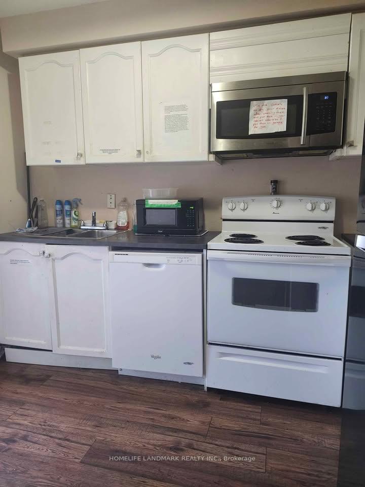 Photo 20 of 274 Pinnacle Trail, Aurora, Bayview Wellington — HOMEH