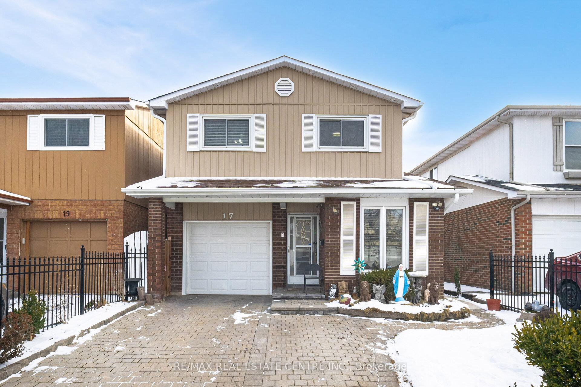 Front of 17 Ashurst Crescent
