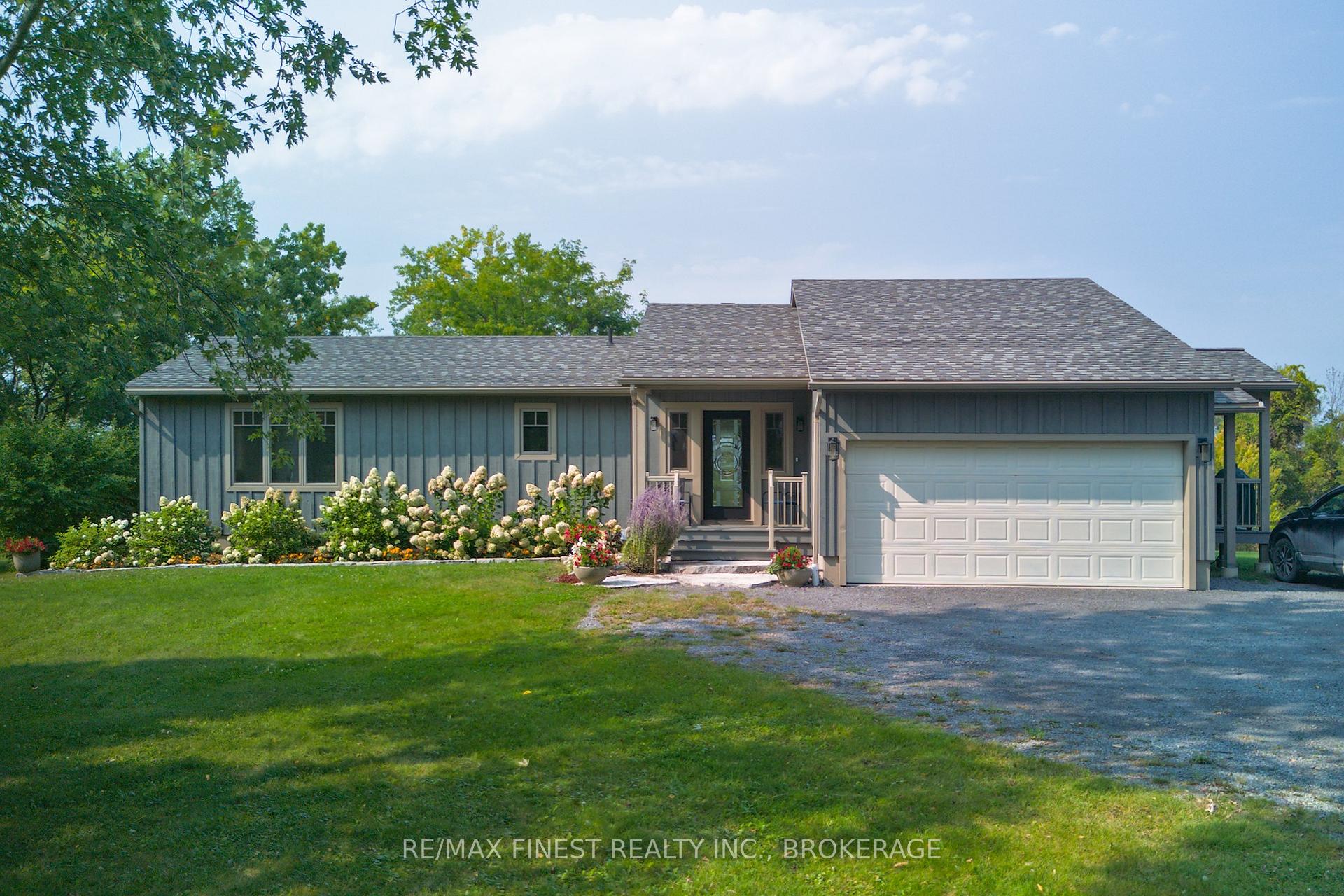 Photo 1 of 1050 Front Road, Frontenac Islands, The Islands — HOMEH