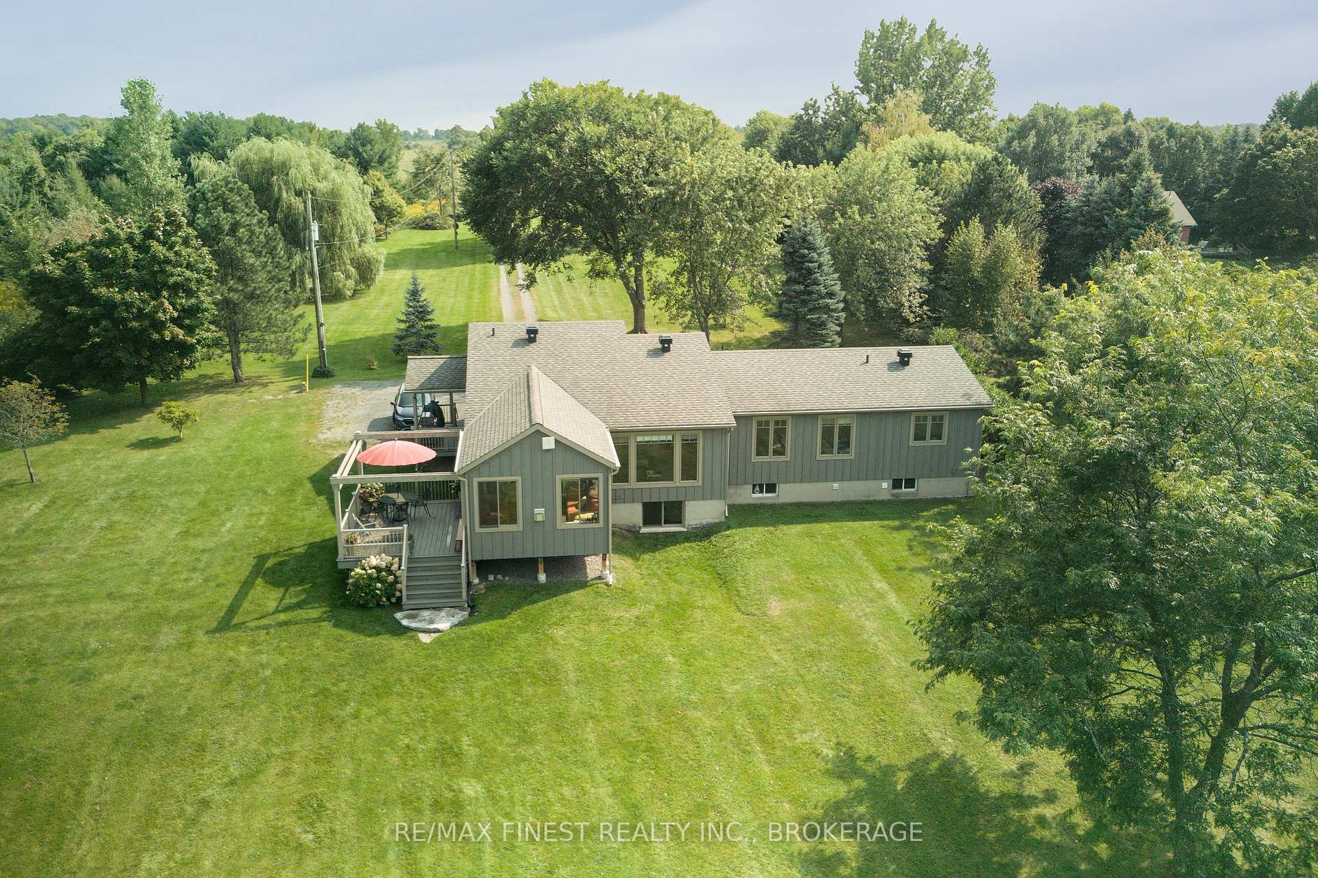 Photo 43 of 1050 Front Road, Frontenac Islands, The Islands — HOMEH