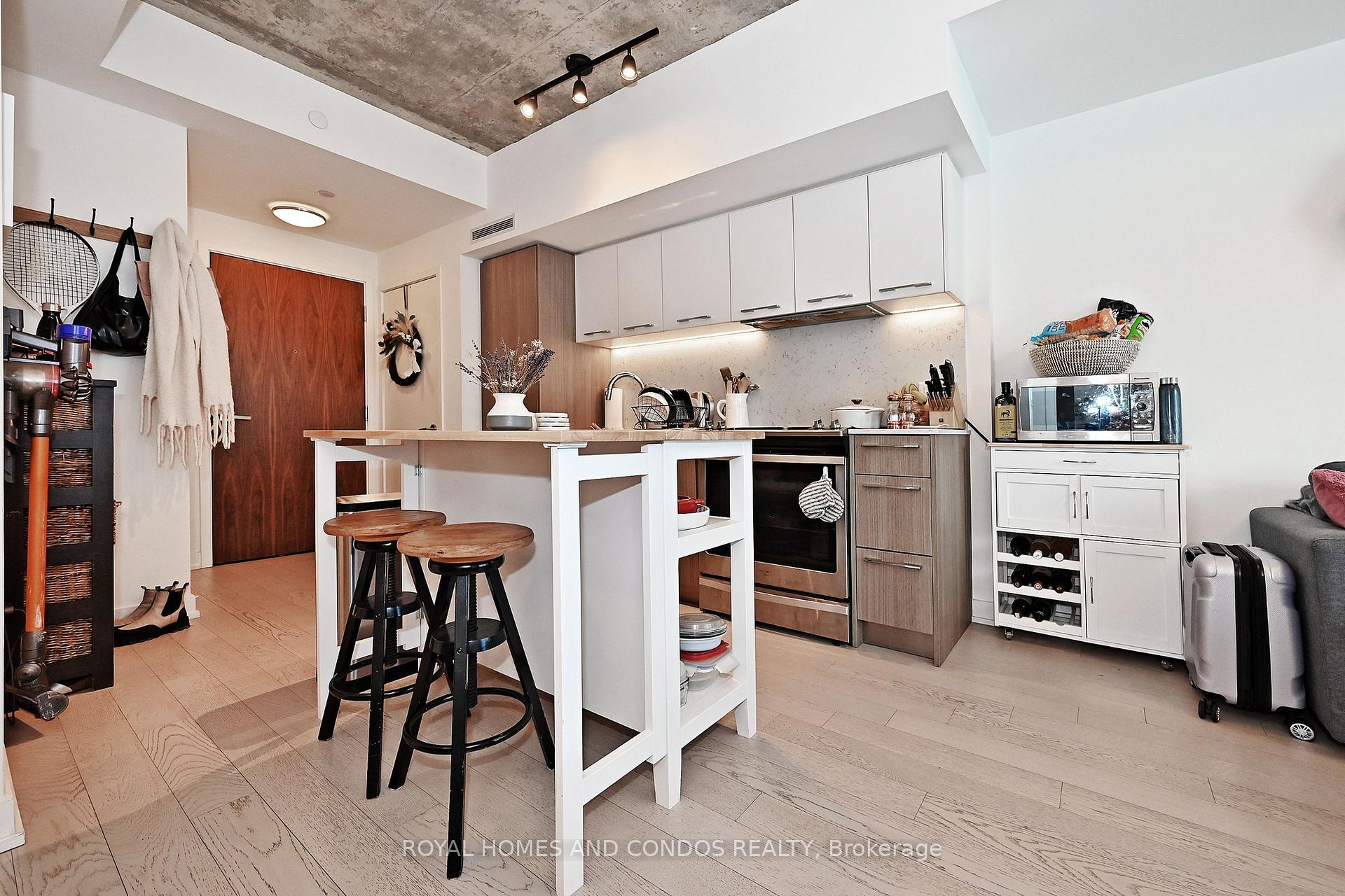 Photo 3 of Unit 1211, 15 Baseball Place, Toronto, South Riverdale — HOMEH