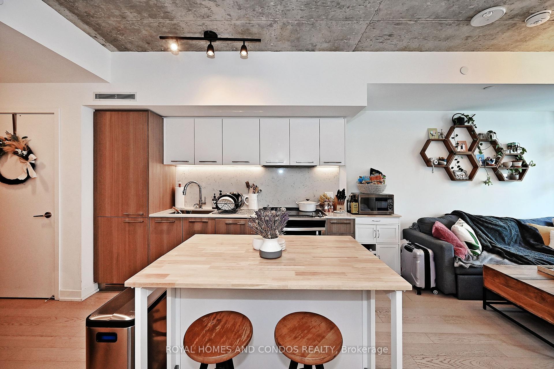 Photo 5 of Unit 1211, 15 Baseball Place, Toronto, South Riverdale — HOMEH