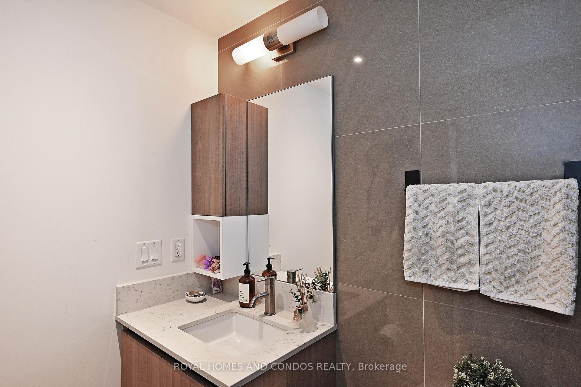 Photo 19 of Unit 1211, 15 Baseball Place, Toronto, South Riverdale — HOMEH