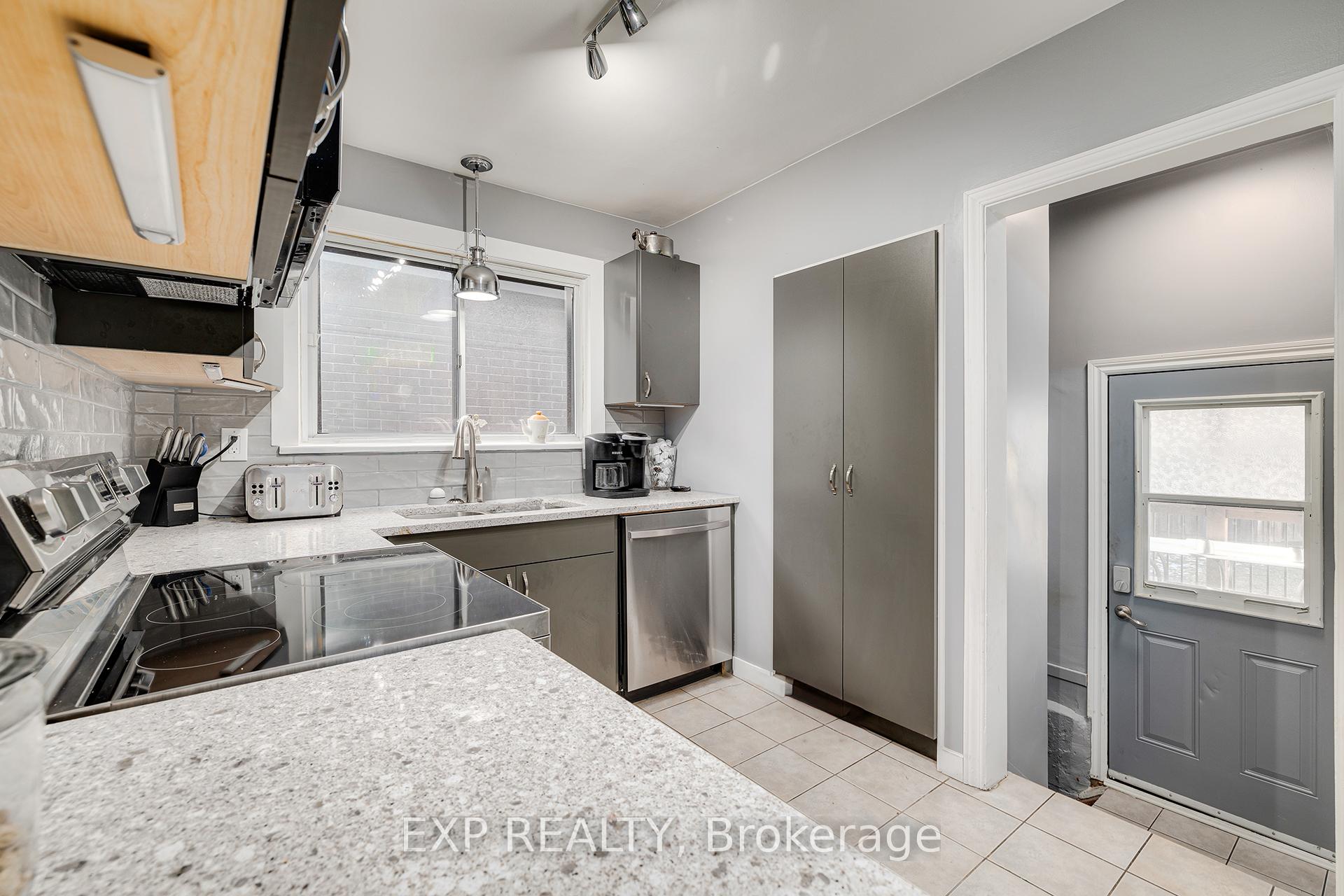Photo 6 of 103 Ivon Avenue, Hamilton, Normanhurst — HOMEH