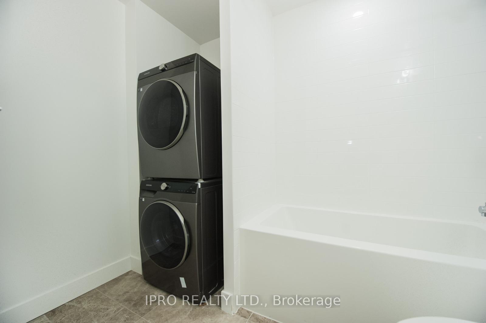 Photo 7 of Unit 803, 2343 Khalsa Gate, Oakville, Westmount — HOMEH