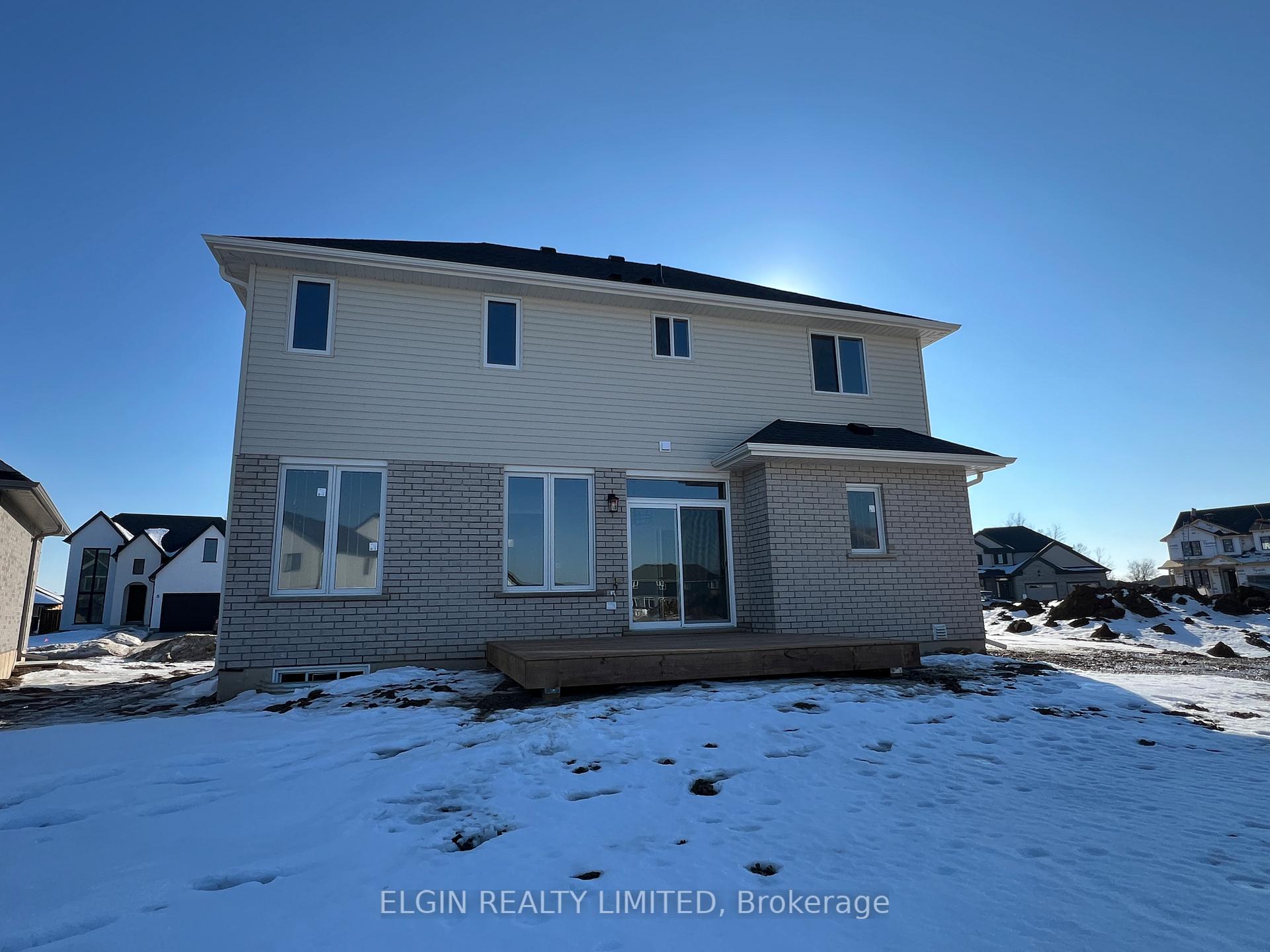 Photo 4 of 6 Hartland Circle, St. Thomas — HOMEH