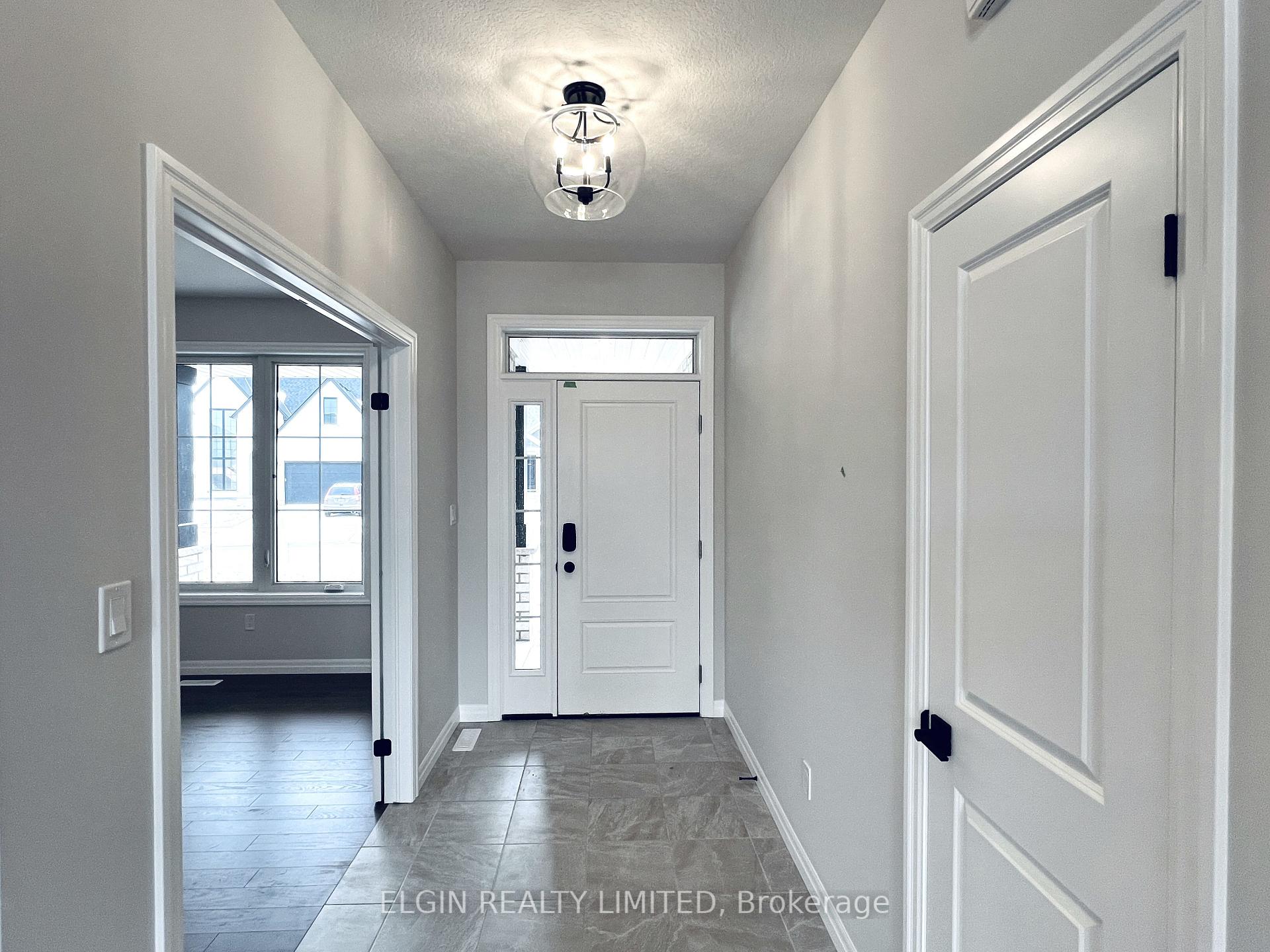 Photo 24 of 6 Hartland Circle, St. Thomas — HOMEH