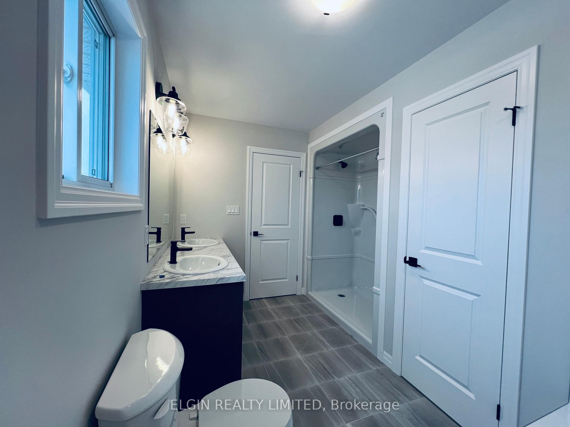 Photo 74 of 6 Hartland Circle, St. Thomas — HOMEH