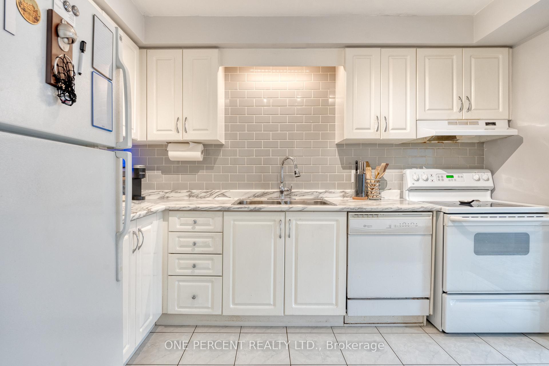 Photo 5 of 139 Essling Avenue, Hamilton, Barnstown — HOMEH