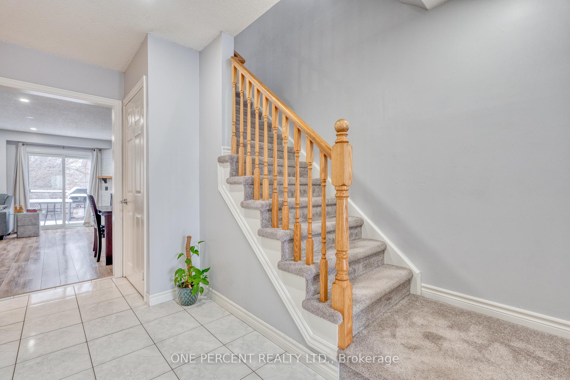 Photo 15 of 139 Essling Avenue, Hamilton, Barnstown — HOMEH